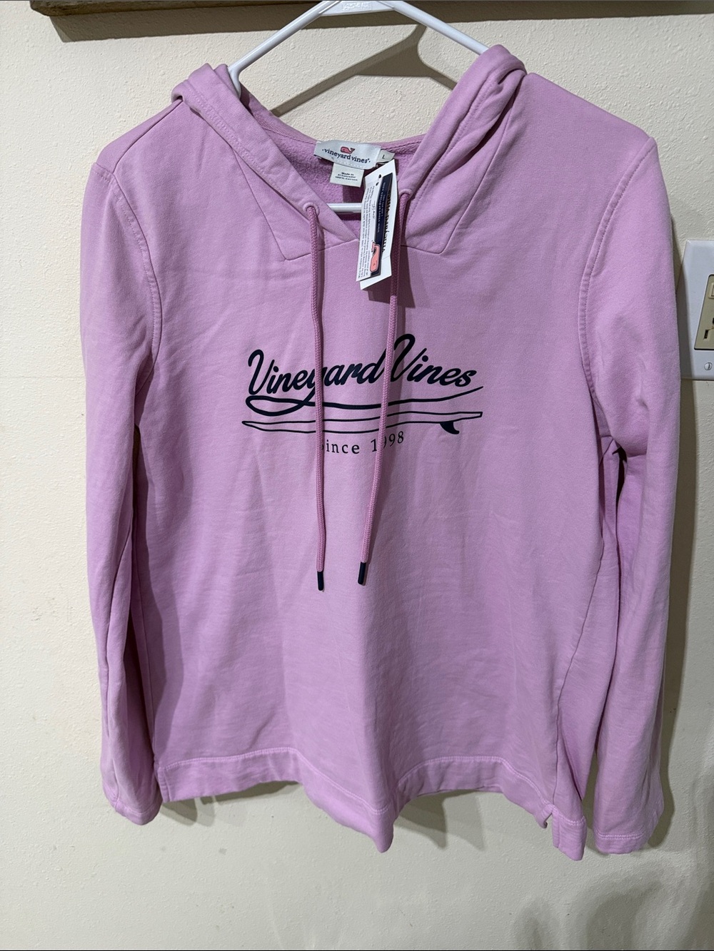 NWT Vineyard Vines Light Pink Pullover Hoodie with Logo